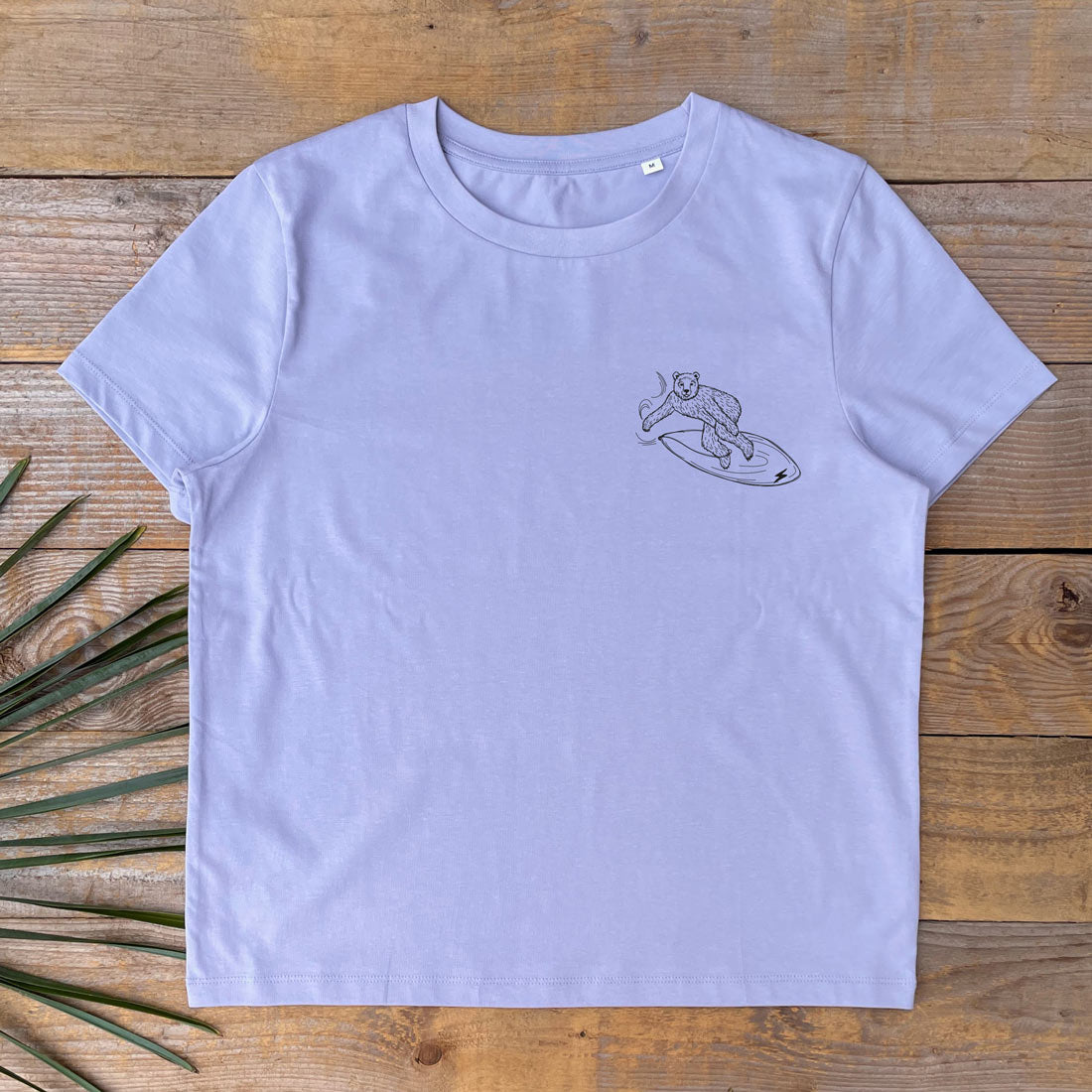 BEAR ON SURF BOARD LILAC TEE