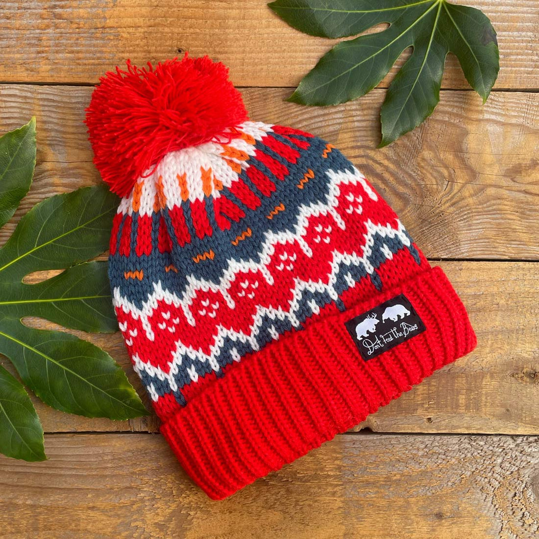 red and white ski hat