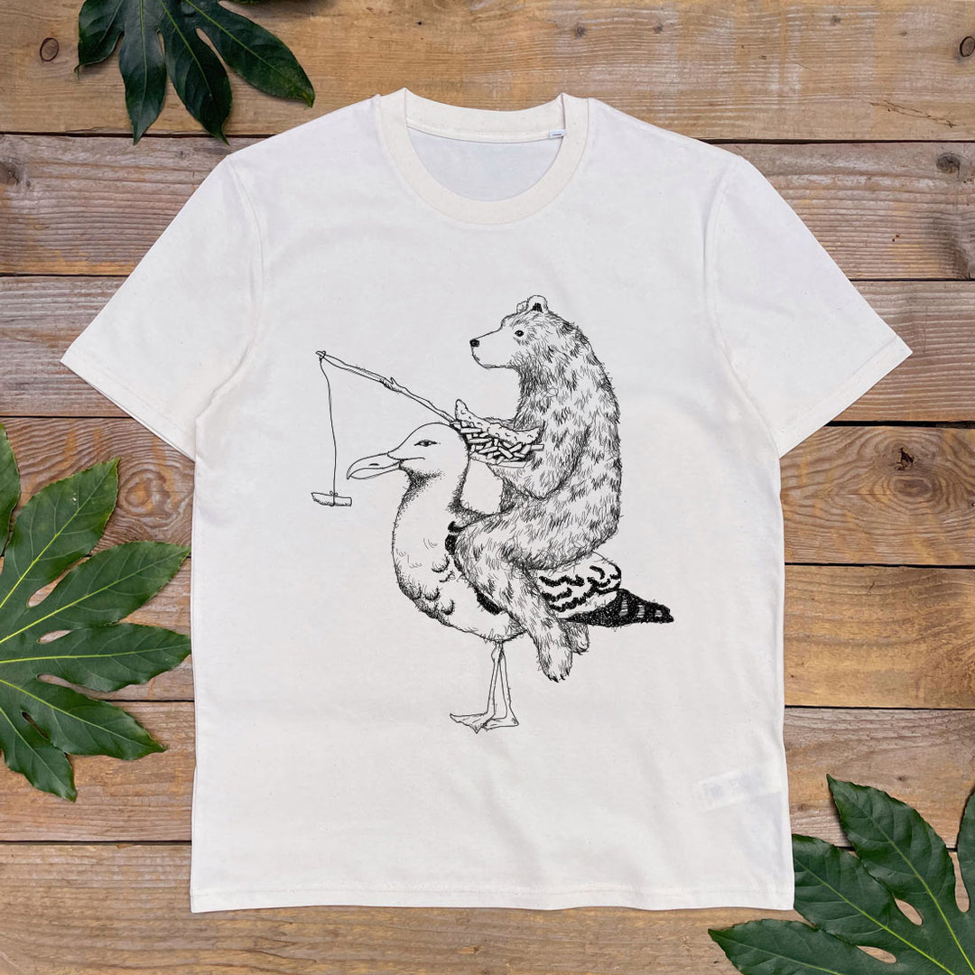 tshirt witn bear and seagull design