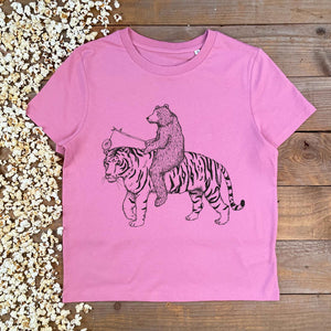 BEAR AND TIGER PINK SCOOP TSHIRT