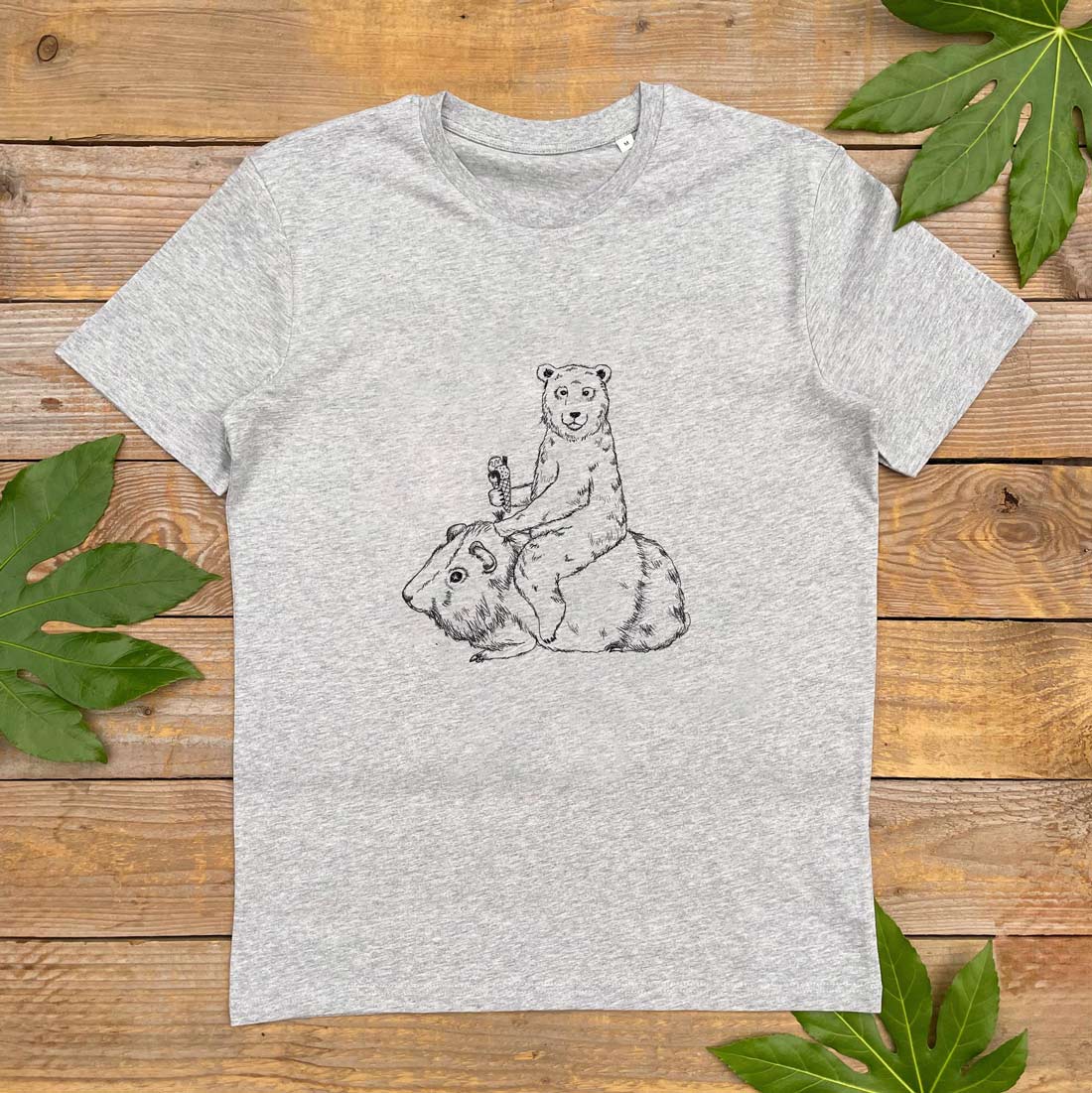 guinea pig and bear grey tee