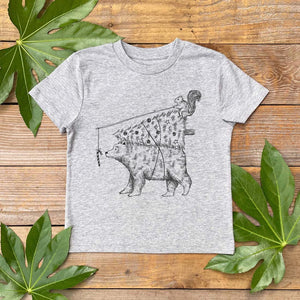 kids grey tshirt with bear carrying xmas tree
