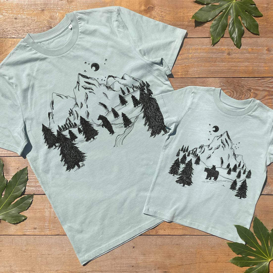 father and child bear print tee set