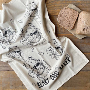 BEAR TEA TOWEL WITH BREAD