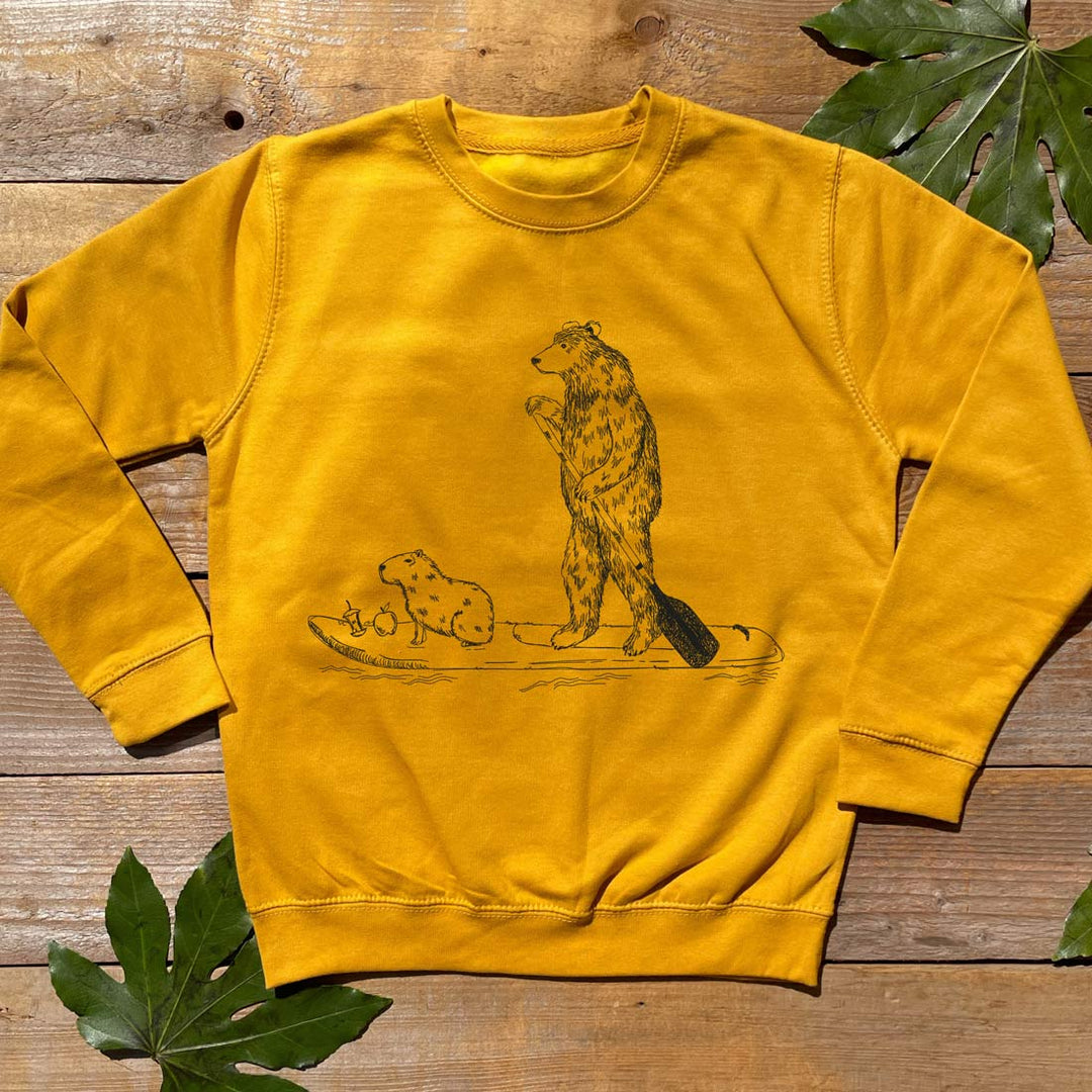 kids jumper with bear and capybara design