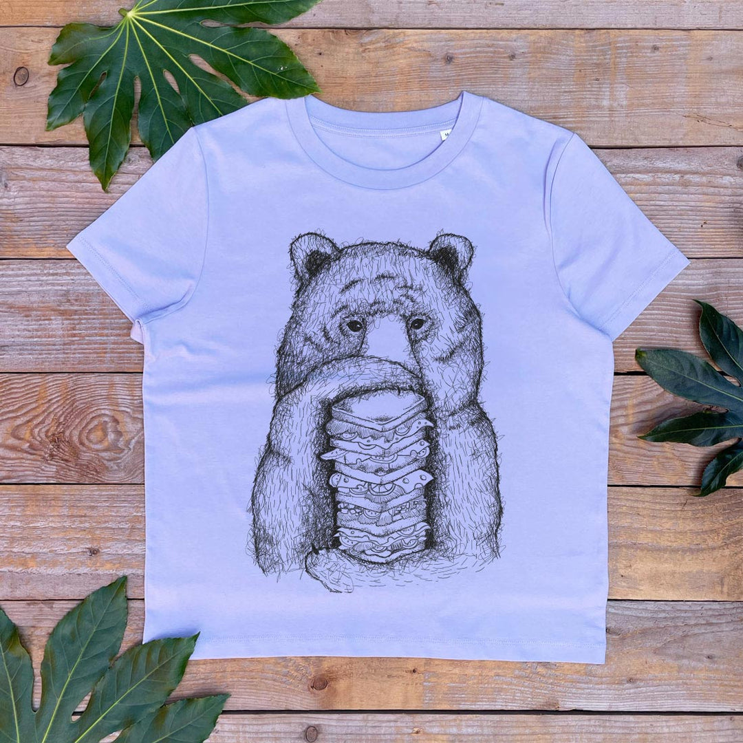 lilac tshirt woth bear eating a sandwich