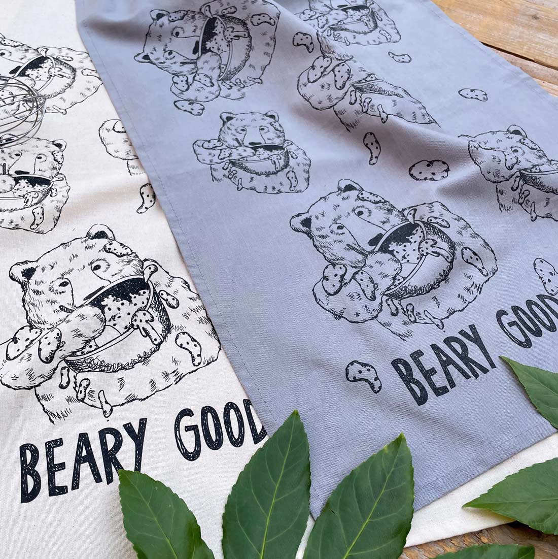 BEAR TEA TOWELS TOGETHER