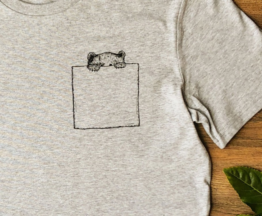 pocket bear grey teeBEAR IN POCKET GREY TEE